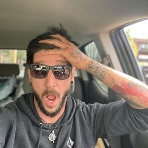 Meet your Posher, Jonathan